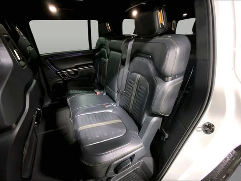 Used 2023 Rivian R1S Launch Edition Quad AWD/4WD image 19