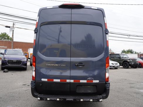Used 2020 Ford Transit 250 148 High Roof Extended RWD image 6