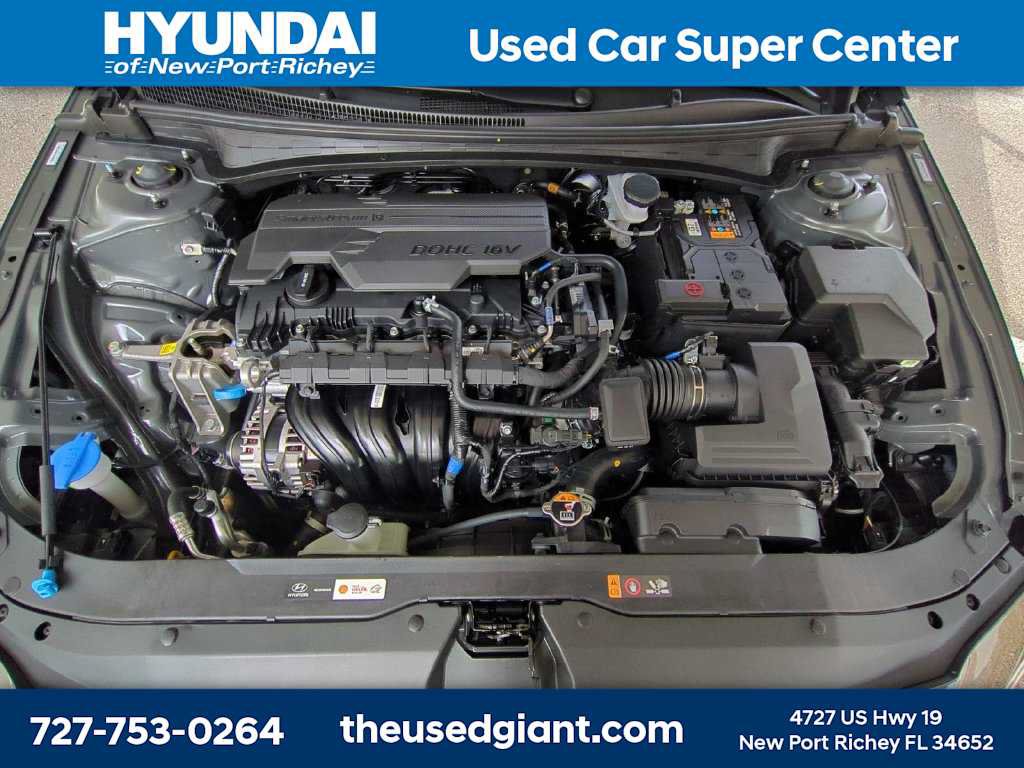 Certified 2026 Hyundai Elantra SE FWD image 12