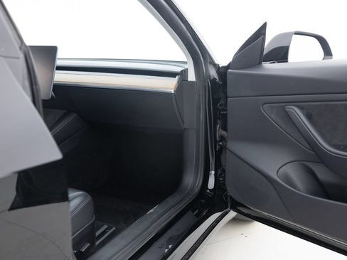 Used 2021 Tesla Model 3 Long Range image 28