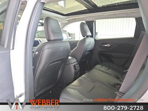 Used 2023 Jeep Cherokee Altitude Lux w/ Lux Elite Package AWD/4WD image 15
