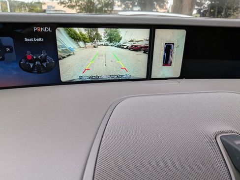 New 2025 Lincoln Nautilus Reserve image 27