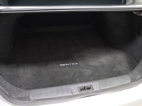 Used 2021 Nissan Sentra SV image 30