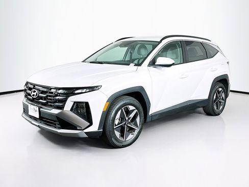 Used 2025 Hyundai Tucson SEL image 3