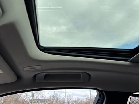 Used 2007 BMW 750Li image 16