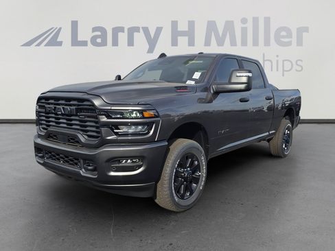 New 2026 RAM 2500 Big Horn AWD/4WD image 1
