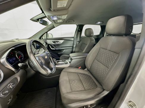 Used 2020 Chevrolet Blazer LT FWD image 13