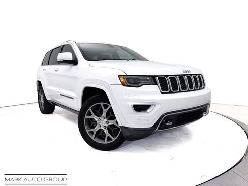 Used 2018 Jeep Grand Cherokee Limited AWD/4WD image 1