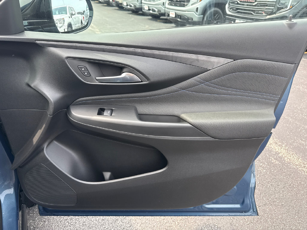 New 2026 Buick Envista Sport Touring w/ Convenience I Package FWD image 35