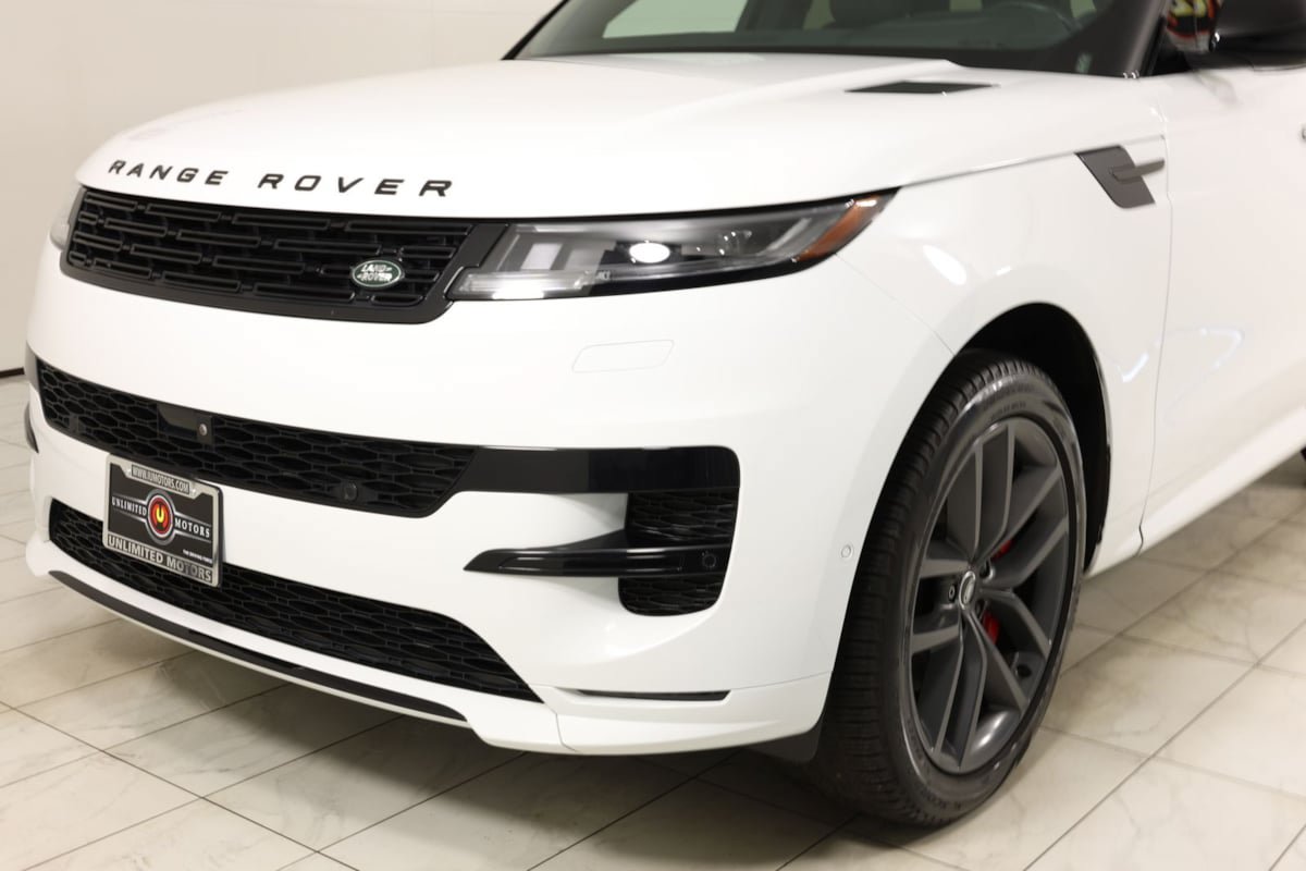 Used 2024 Land Rover Range Rover Sport Dynamic SE AWD/4WD image 47