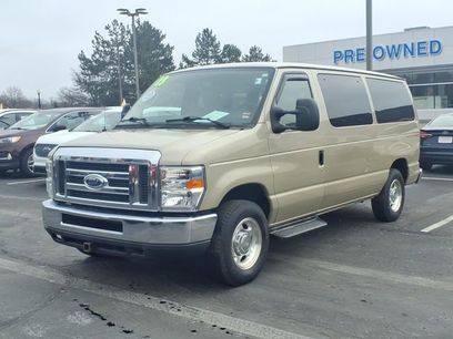 Used 2013 Ford E-150 and Econoline 150 XLT w/ XLT Premium Pkg