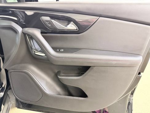 Used 2022 Chevrolet Blazer RS FWD image 37