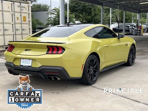 Used 2025 Ford Mustang GT Premium RWD image 11