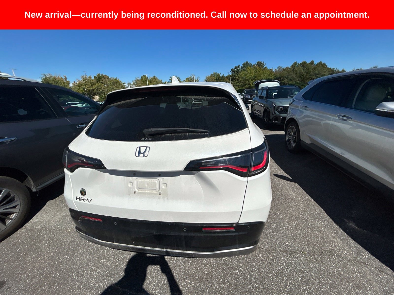 Used 2023 Honda HR-V EX-L image 12