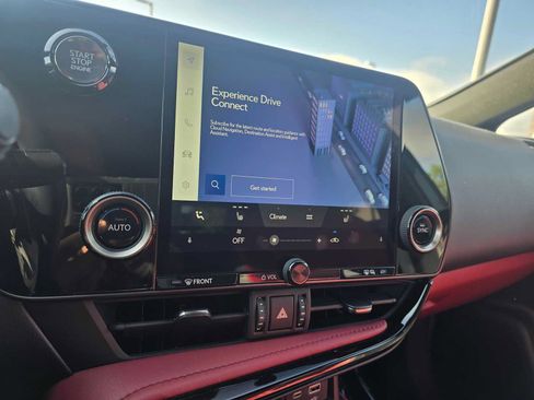 Certified 2025 Lexus NX 250 FWD image 28