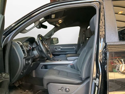 Used 2022 RAM 1500 Big Horn image 9