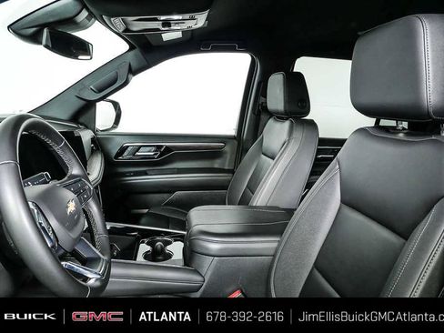 Certified 2025 Chevrolet Tahoe LT AWD/4WD image 5