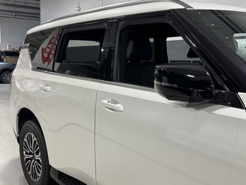 New 2026 Nissan Armada SL w/ Captain's Chari Seat Package AWD/4WD image 6