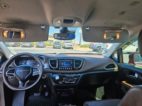 Used 2018 Chrysler Pacifica Limited w/ Advanced Safetytec Group image 20