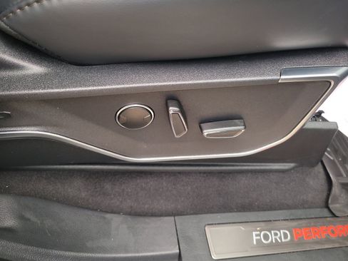 Used 2023 Ford F150 Raptor AWD/4WD image 28