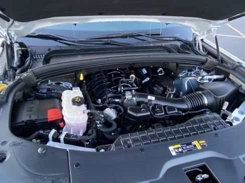 Used 2023 Jeep Grand Cherokee L Altitude image 20