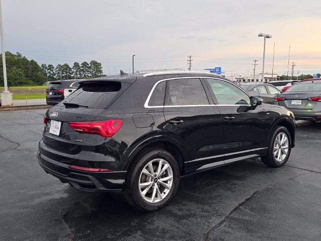 Used 2025 Audi Q3 2.0T Premium AWD/4WD image 3