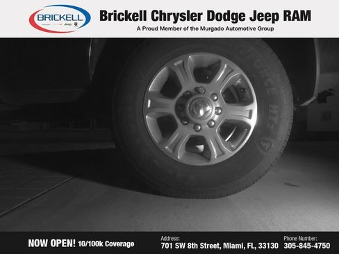 Used 2024 RAM 2500 Big Horn w/ Sport Appearance Package image 9