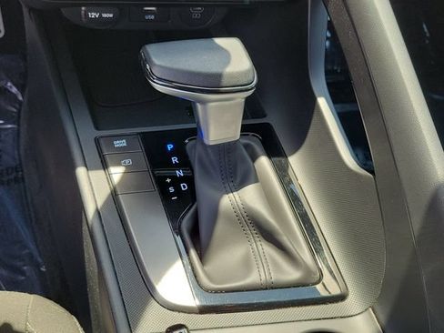 Used 2025 Hyundai Elantra Sport FWD image 25