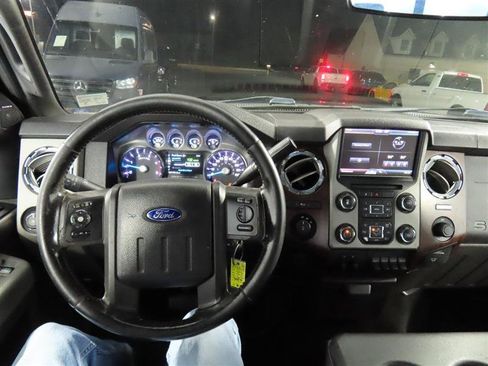 Used 2013 Ford F350 Lariat w/ Chrome Pkg image 20