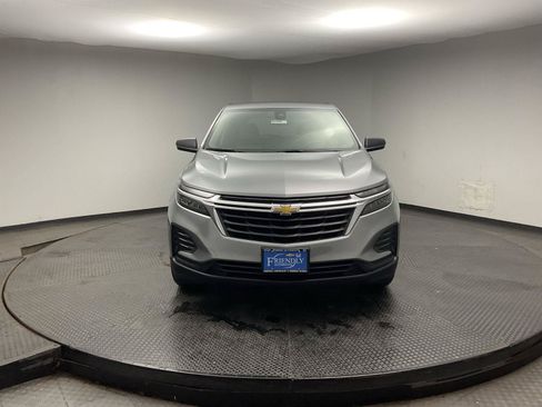 Certified 2024 Chevrolet Equinox LS w/ LS Convenience Package FWD image 2