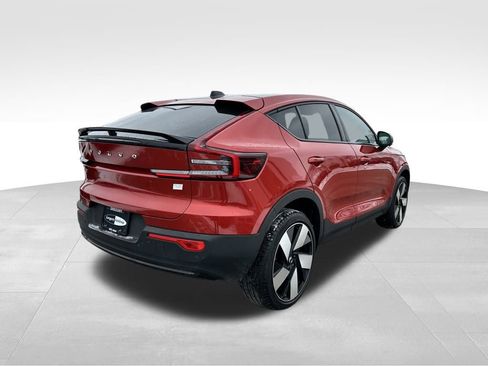 Used 2023 Volvo C40 P8 Recharge Ultimate image 7