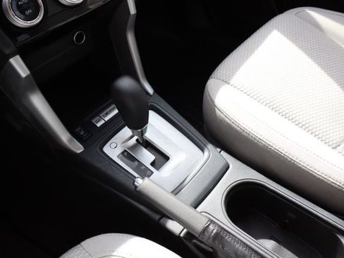 Used 2018 Subaru Forester 2.5i Premium w/ All-Weather Package image 21