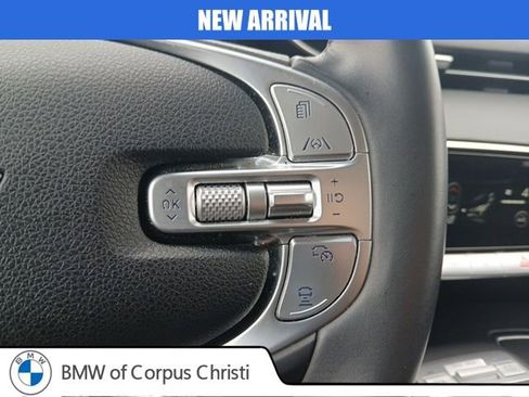 Used 2025 Genesis GV70 2.5T image 23