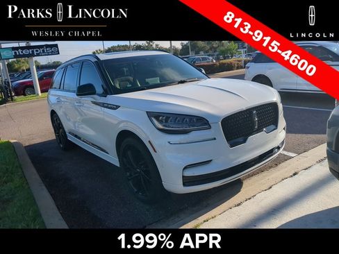 Used 2024 Lincoln Aviator Reserve w/ Equipment Group 201A RWD image 3