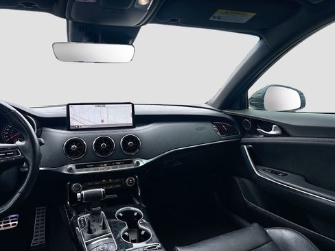 Used 2022 Kia Stinger GT-Line RWD image 23