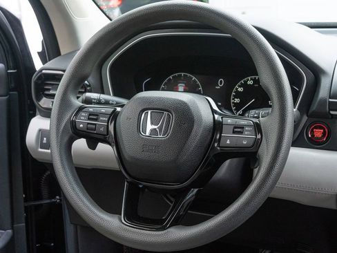 Certified 2023 Honda Pilot LX image 21
