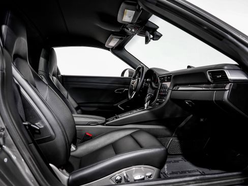 Used 2017 Porsche 911 Targa 4S image 28