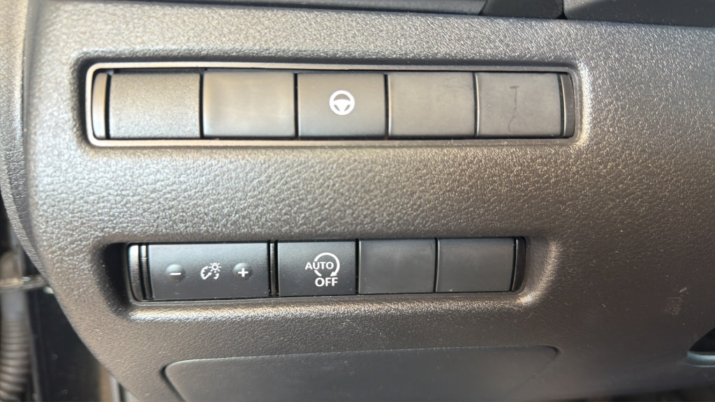 Certified 2023 Nissan Rogue SV AWD/4WD image 26