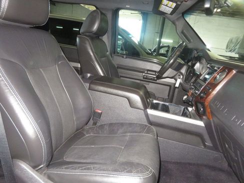 Used 2011 Ford F350 Lariat w/ Lariat Ultimate Pkg image 38