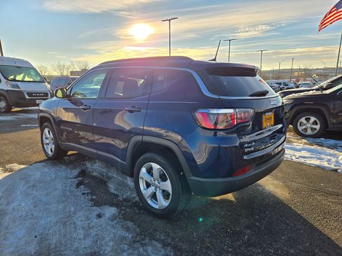 Used 2019 Jeep Compass Latitude w/ Popular Equipment Group image 6