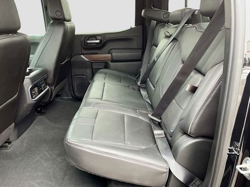 Used 2021 Chevrolet Silverado 1500 High Country w/ Technology Package AWD/4WD image 25