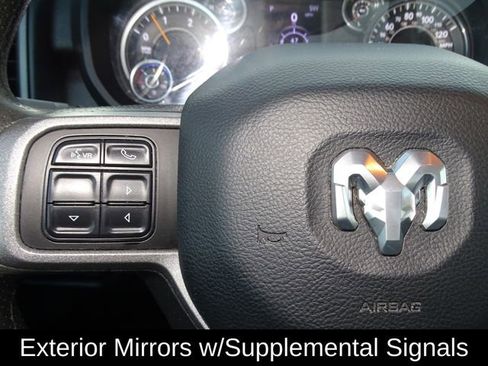 Used 2022 RAM 3500 Tradesman image 18