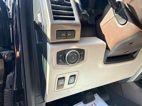 Used 2019 Ford F150 Limited w/ Trailer Tow Package AWD/4WD image 15