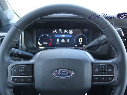 New 2026 Ford F250 Lariat w/ Black Appearance Package image 18