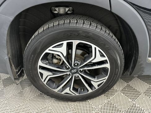 Used 2020 Hyundai Santa Fe Limited w/ Cargo Package FWD image 19