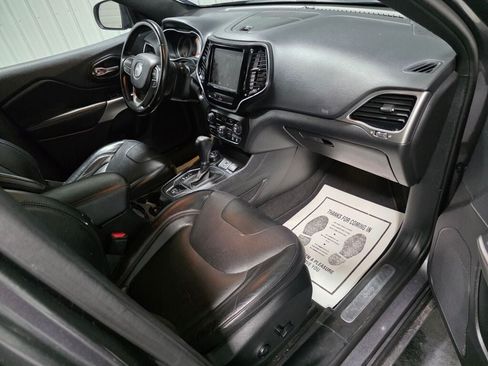Used 2020 Jeep Cherokee High Altitude AWD/4WD image 7