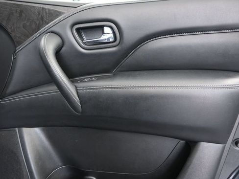 Used 2021 INFINITI QX80 Luxe RWD image 19