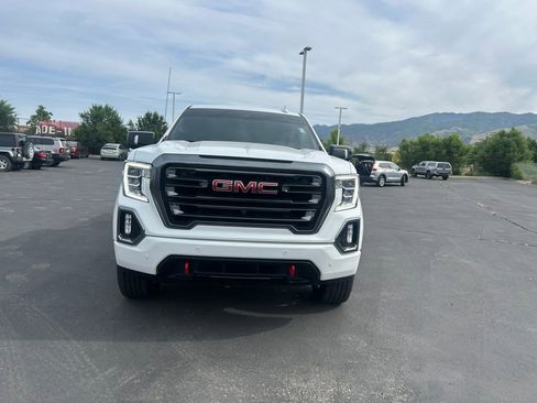 Used 2021 GMC Sierra 1500 AT4 w/ AT4 Value Package AWD/4WD image 11