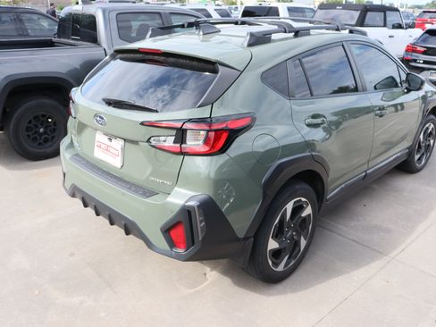 Used 2024 Subaru Crosstrek 2.5i Limited w/ Popular Package #3A image 12