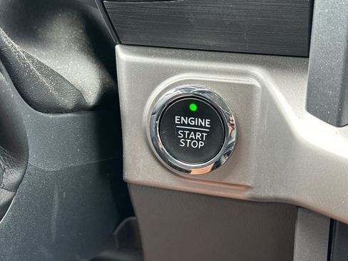 Used 2022 Ford F150 XLT w/ Equipment Group 302A High AWD/4WD image 22